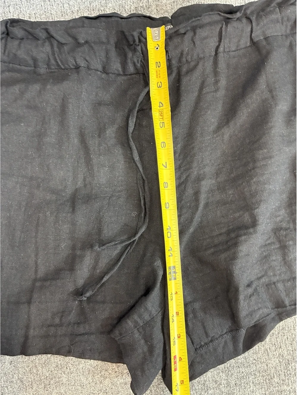 Womens Banana Republic Black Linen Shorts Size Large Tall Length